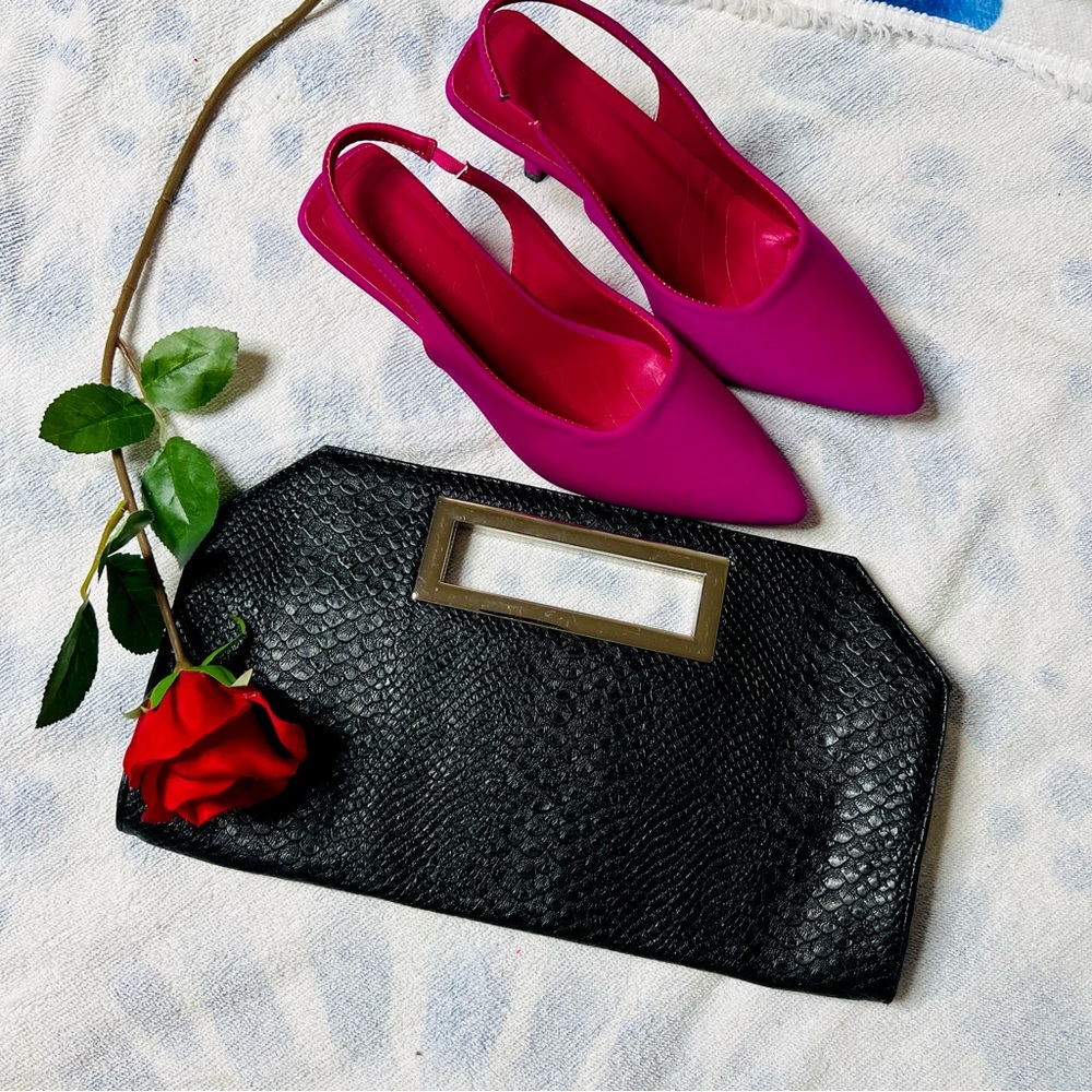 Leather Express Clutch